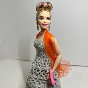 Barbie Fashionistas #75 Curvy 2017 Pink Highlights Redressed Knit Handmade Dress